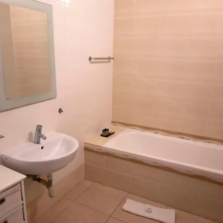 בית נופש Dionisia גאסרי